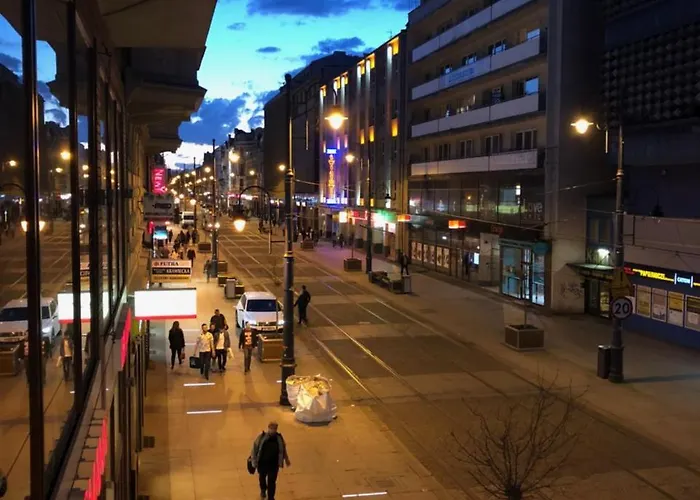 Livingroom 3 Self Check-in 24h